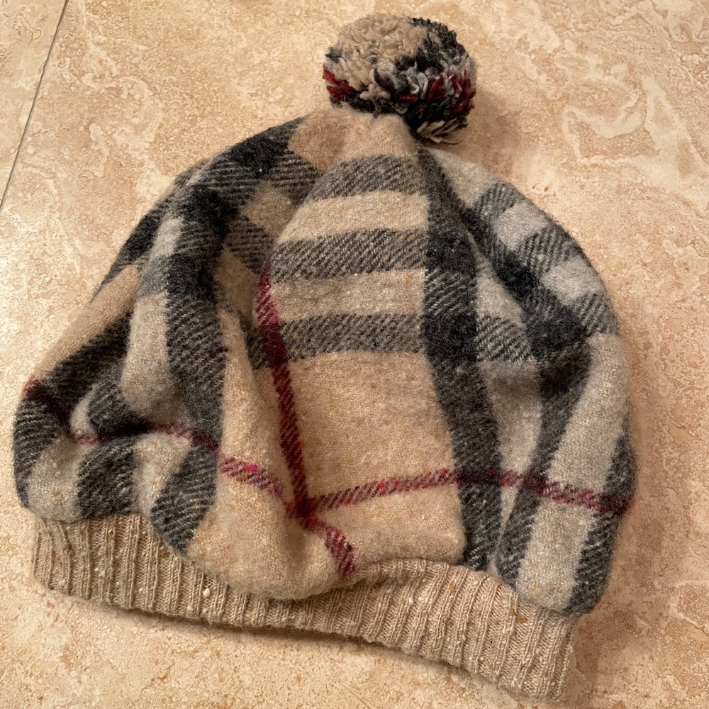 Burberry Wool Beanie/Hat